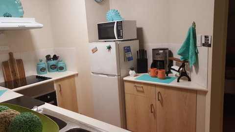 Jackies Holiday Apartment - Getaway Accommodation 10