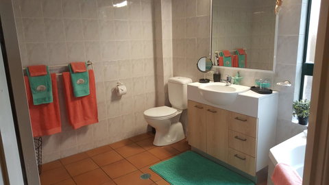 Jackies Holiday Apartment - Getaway Accommodation 14