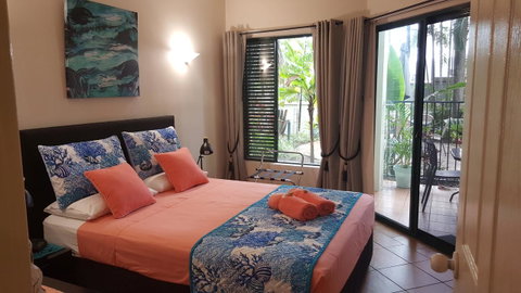Jackies Holiday Apartment - Getaway Accommodation 4