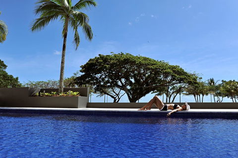 Cairns Harbourside Hotel - Getaway Accommodation 14