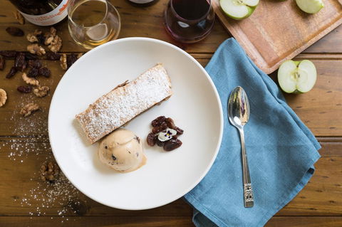 Cairns Harbourside Hotel - Getaway Accommodation 19