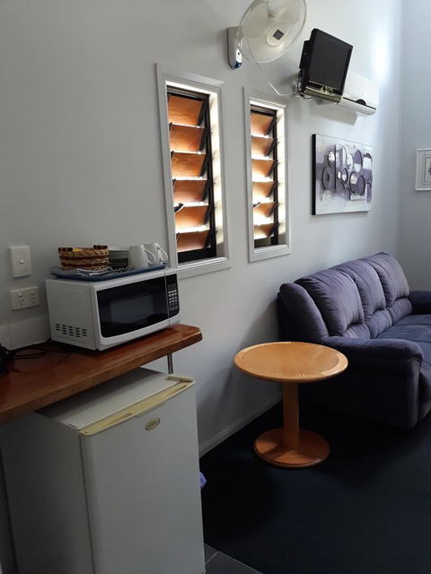 Speewah Country Tavern - Getaway Accommodation 24