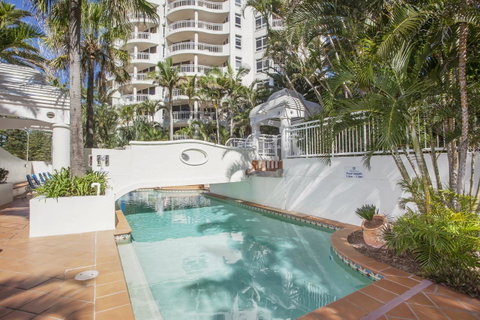 ULTIQA Burleigh Mediterranean Resort - Getaway Accommodation 16