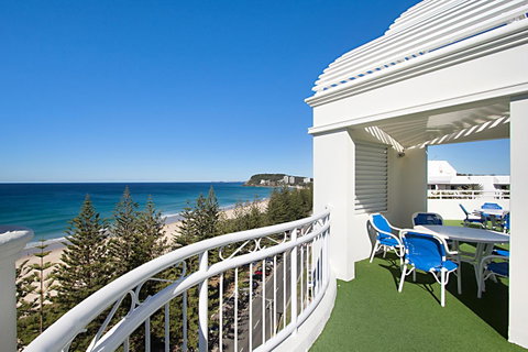 ULTIQA Burleigh Mediterranean Resort - Getaway Accommodation 0