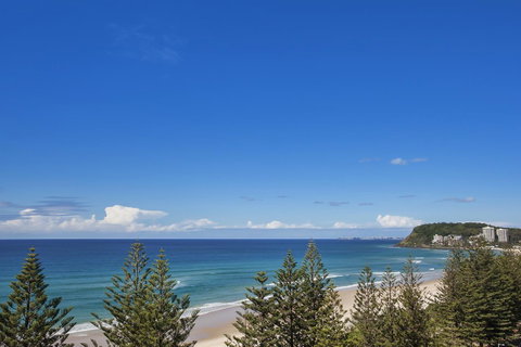 ULTIQA Burleigh Mediterranean Resort - Getaway Accommodation 24