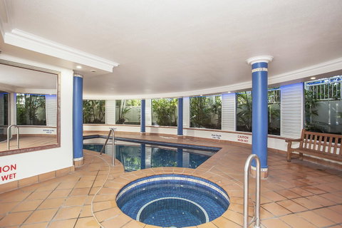 ULTIQA Burleigh Mediterranean Resort - Getaway Accommodation 22