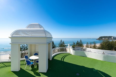 ULTIQA Burleigh Mediterranean Resort - Getaway Accommodation 1
