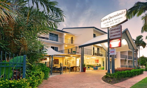 Cairns Queenslander Hotel & Apartments - Getaway Accommodation 0