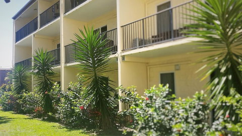 Cairns Queenslander Hotel & Apartments - Getaway Accommodation 32