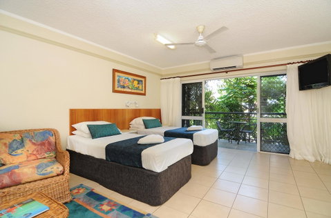 Cairns Queenslander Hotel & Apartments - Getaway Accommodation 7