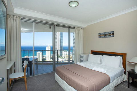 Chevron Renaissance - Private Apartments - Getaway Accommodation 40