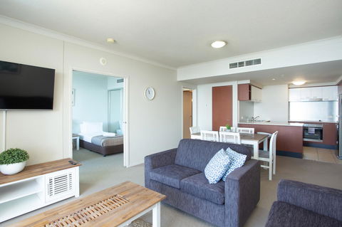 Chevron Renaissance - Private Apartments - Getaway Accommodation 11