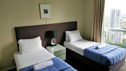 Chevron Renaissance - Private Apartments - Getaway Accommodation 25