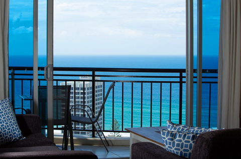 Chevron Renaissance - Private Apartments - Getaway Accommodation 10