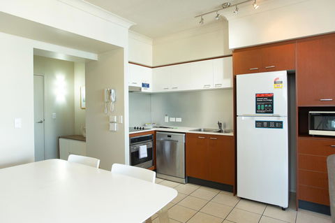 Chevron Renaissance - Private Apartments - Getaway Accommodation 36