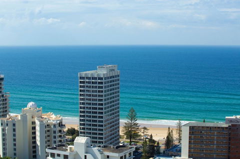 Chevron Renaissance - Private Apartments - Getaway Accommodation 8