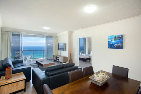 Chevron Renaissance - Private Apartments - Getaway Accommodation 1