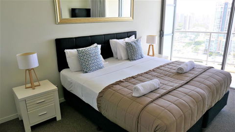 Chevron Renaissance - Private Apartments - Getaway Accommodation 43