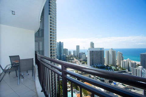 Chevron Renaissance - Private Apartments - Getaway Accommodation 17