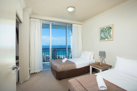 Chevron Renaissance - Private Apartments - Getaway Accommodation 16