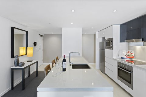 Holiday Holiday H-Residences Apartments - Getaway Accommodation 17