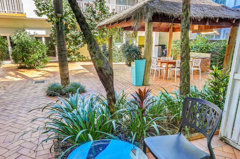 Coral Tree Inn - Getaway Accommodation 10