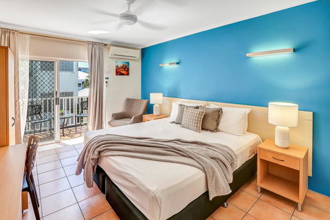 Coral Tree Inn - Getaway Accommodation 0