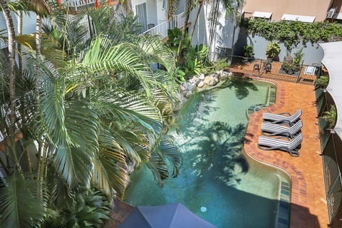 Coral Tree Inn - Getaway Accommodation 18