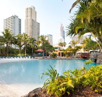 Mantra Crown Towers - Getaway Accommodation