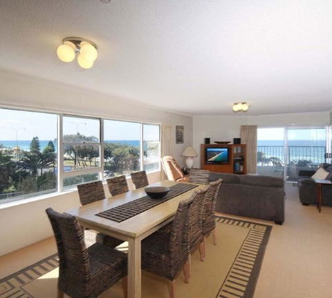 Pacific Plaza Apartments - Getaway Accommodation 20