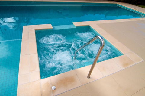 Pacific Plaza Apartments - Getaway Accommodation 14