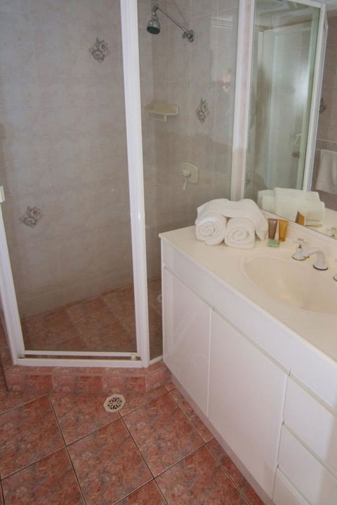 Pacific Plaza Apartments - Getaway Accommodation 32