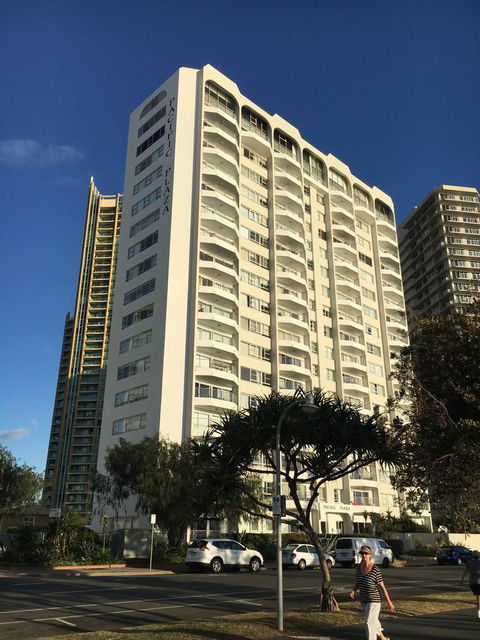 Pacific Plaza Apartments - Getaway Accommodation 11