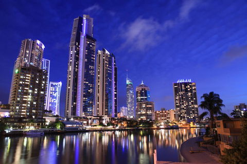 Holiday Holiday Circle On Cavill Apartments - Getaway Accommodation 36