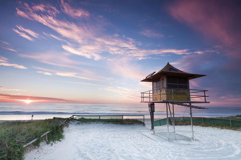 Holiday Holiday Circle On Cavill Apartments - Getaway Accommodation 23