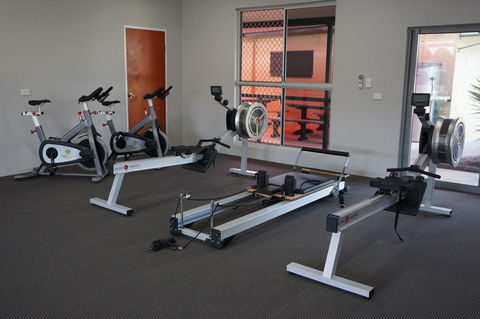 YAL Cairns - A Motel That Makes A Difference - Getaway Accommodation 5