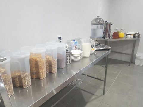 YAL Cairns - A Motel That Makes A Difference - Getaway Accommodation 16