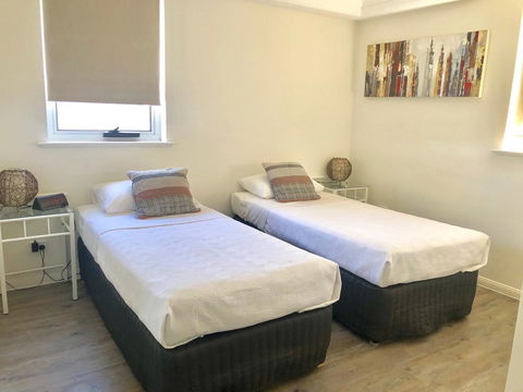 Wharf Boutique Apartments - Getaway Accommodation 6