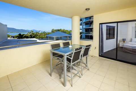 Jack And Newell Holiday Apartments - Getaway Accommodation 41