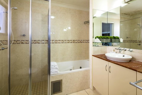 Jack And Newell Holiday Apartments - Getaway Accommodation 37
