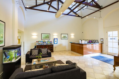Jack And Newell Holiday Apartments - Getaway Accommodation 16