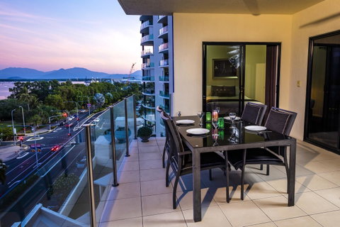 Jack And Newell Holiday Apartments - Getaway Accommodation 33
