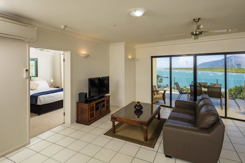 Jack And Newell Holiday Apartments - Getaway Accommodation 36
