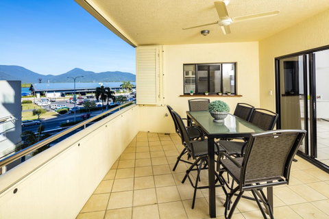 Jack And Newell Holiday Apartments - Getaway Accommodation 20