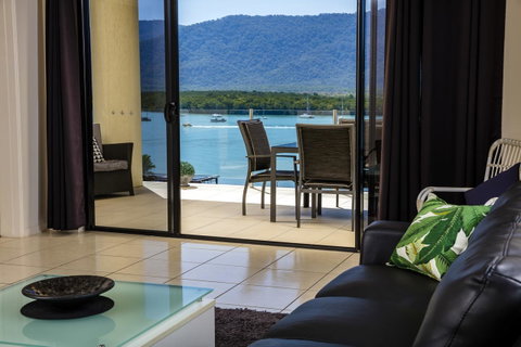 Jack And Newell Holiday Apartments - Getaway Accommodation 1