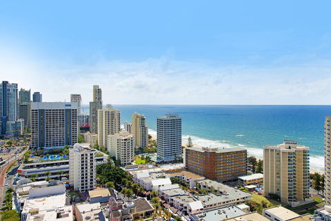 Number 1 H Residences - WiFi, Parking & More By Gold Coast Holidays - Getaway Accommodation 26