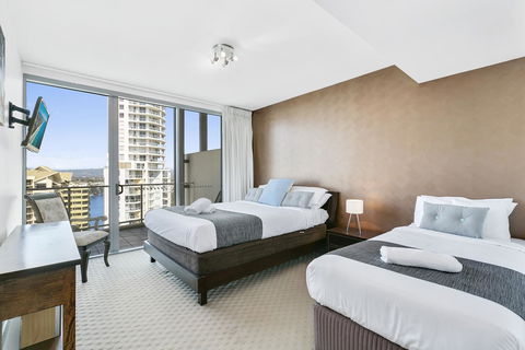 Wings Resort, Apartments And 2 Story Penthouses - We Accommodate - Getaway Accommodation 24