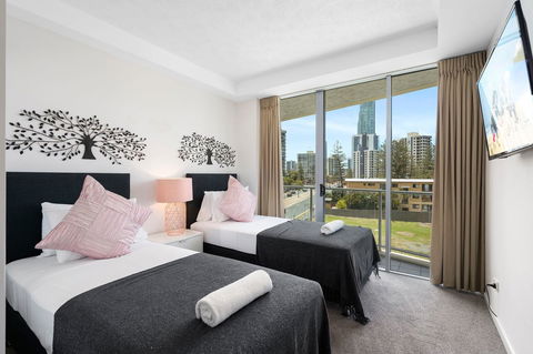 Wings Resort, Apartments And 2 Story Penthouses - We Accommodate - Getaway Accommodation 14