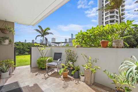 Narrowneck Court Holiday Apartments - Getaway Accommodation 16