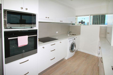 Narrowneck Court Holiday Apartments - Getaway Accommodation 32